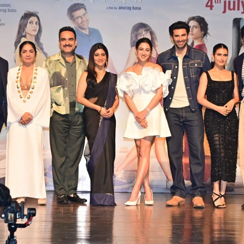 Neena Gupta, Konkana Sen Sharma to Aditya Roy Kapur, Metro In Dino cast at  trailer launch - India Today
