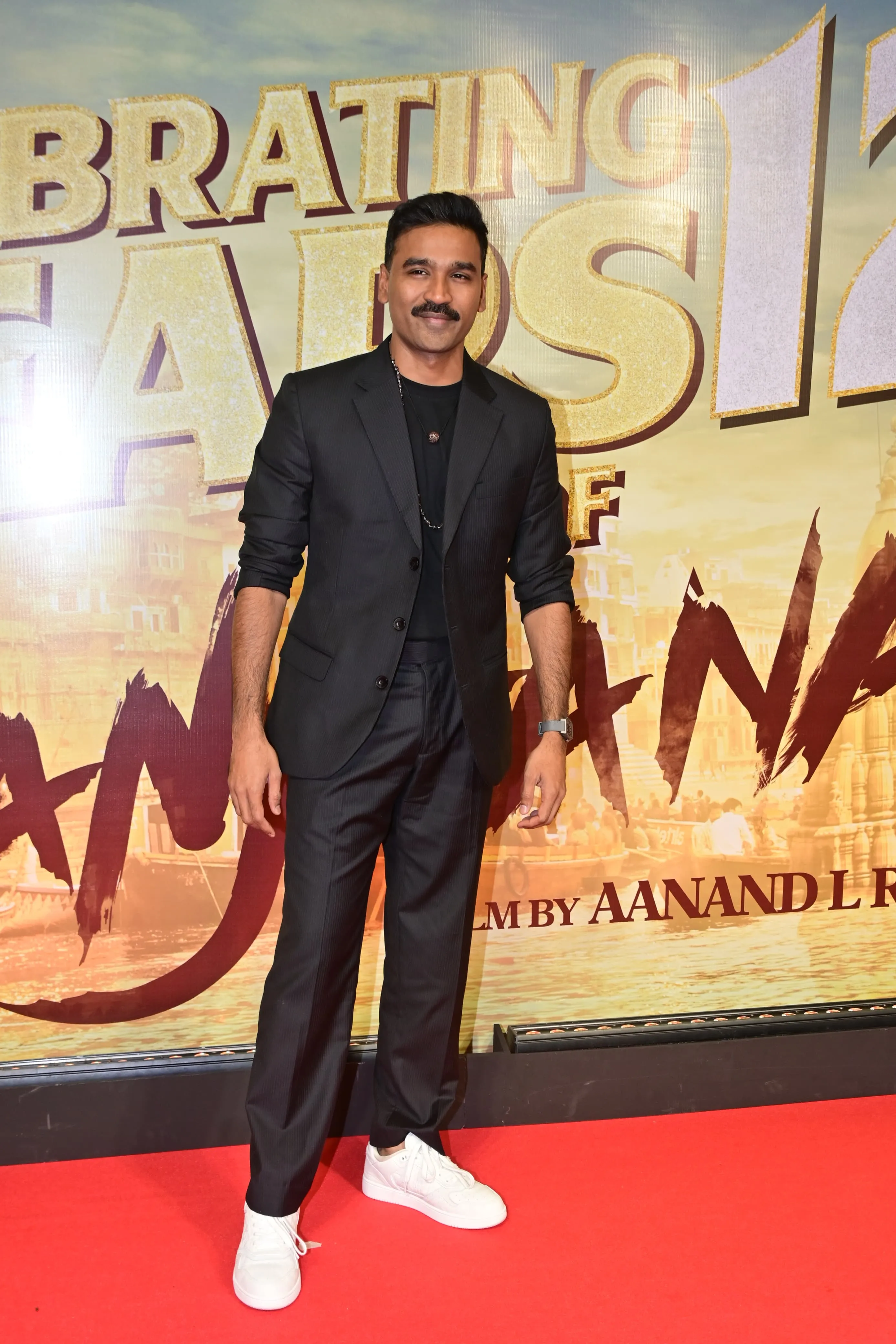 raanjhanaa_screening_dhanush