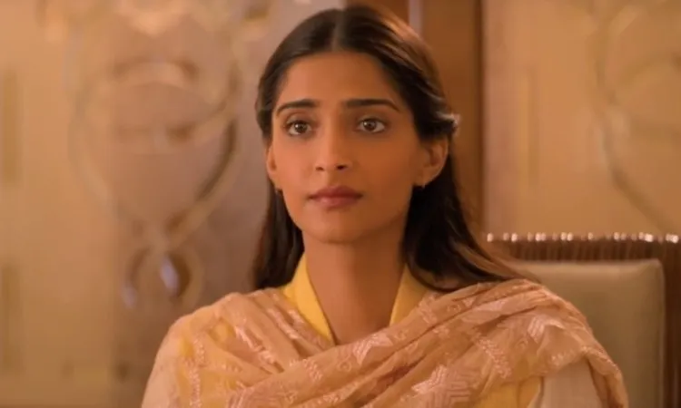 Sonam Kapoor – Ek Ladki Ko Dekha Toh Aisa Laga
