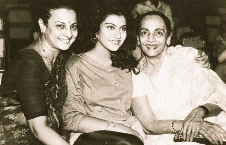 Film History Pics on X: "Shobhana Samarth with daughters Tanuja, Nutan &  grand daughter @KajolAtUN. 9th February is death anniversary of Shobhana  Samarth. Remembering the legendary beauty and leading actress of the
