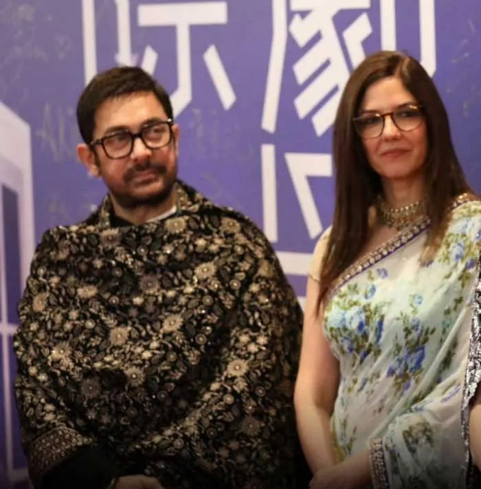 Aamir Khan Public Appearance with Girlfriend Gauri Spratt | cinejosh.com