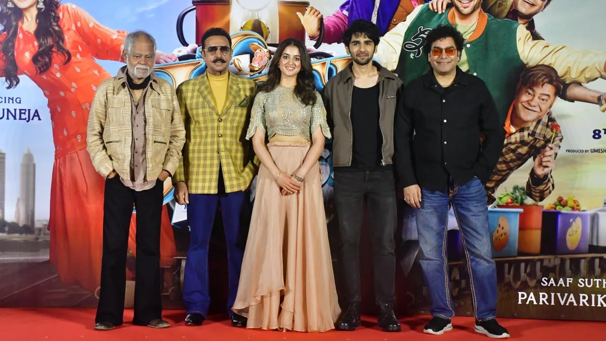 Sanjay Mishra, Gulshan Grover, Divita Juneja, Prit Kamani, and Ashutosh Rana captured in a lively media photoshoot.