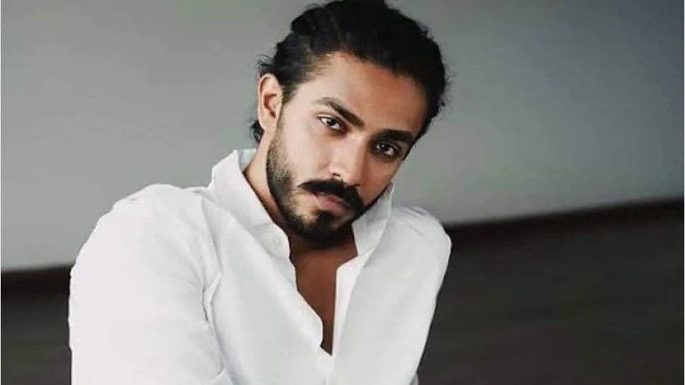 Meet Aaishvary Thackeray, Balasaheb Thackerays Grandson Who Will Debut In An Anurag Kashyap Film