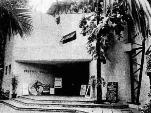 Prithviraj Kapoor toured here with Prithvi Theatre