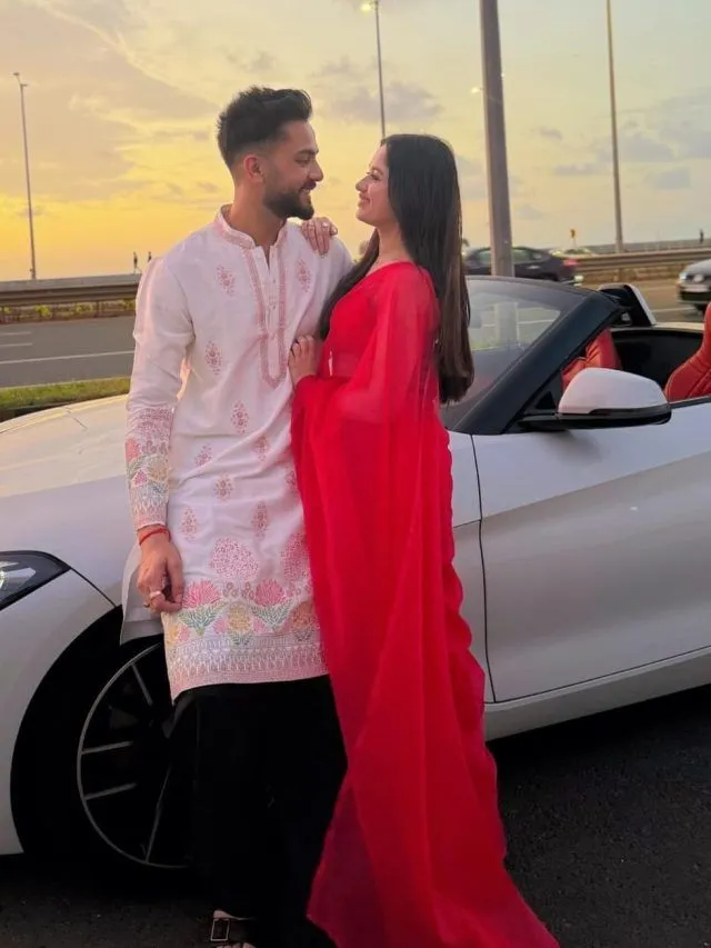 Elvish yadav posts romantic pictures with jannat zubair tmovg