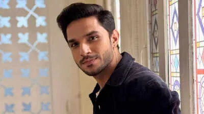 Bharat Narang on playing Veer Pratap Singh in Dahej Dassi: I don't have to  act like a doting brother, I am one - The Times of India