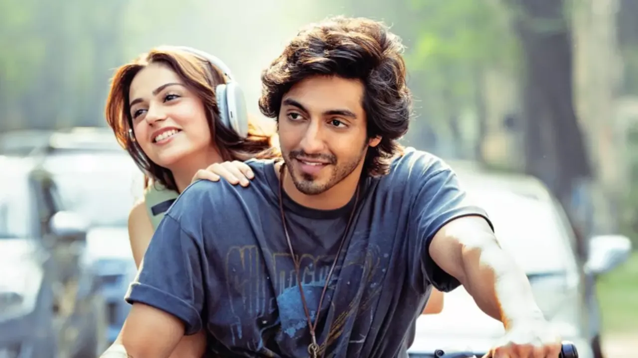 Saiyaara Box Office Collection Day 2: Mohit Suri Film Soars High, Earns Rs  24 Crore | Box Office - Times Now