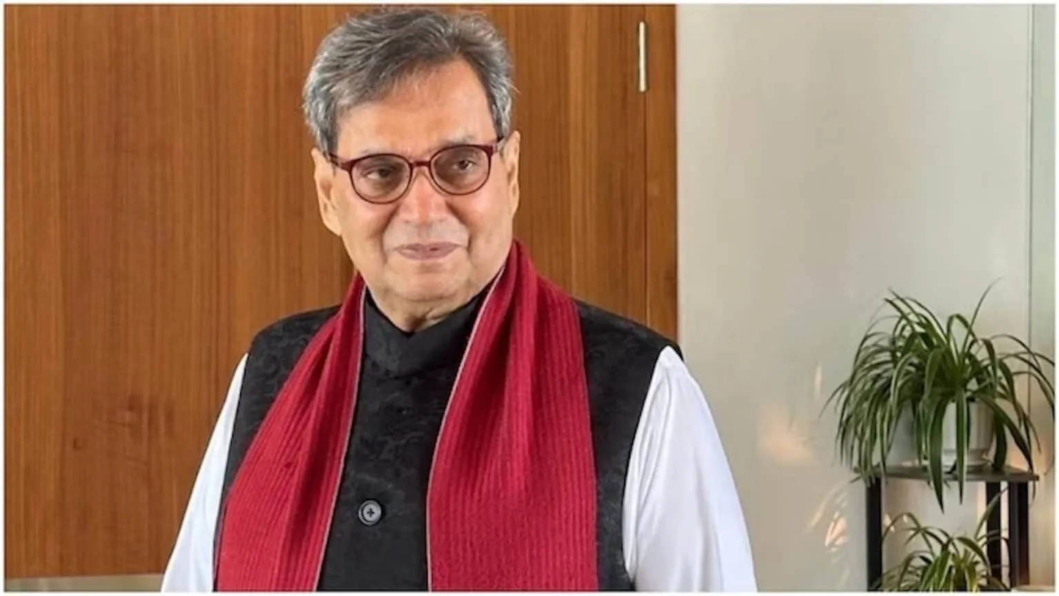 Subhash Ghai buys ₹24 crore Bandra flat in same building where Sonakshi  sold hers