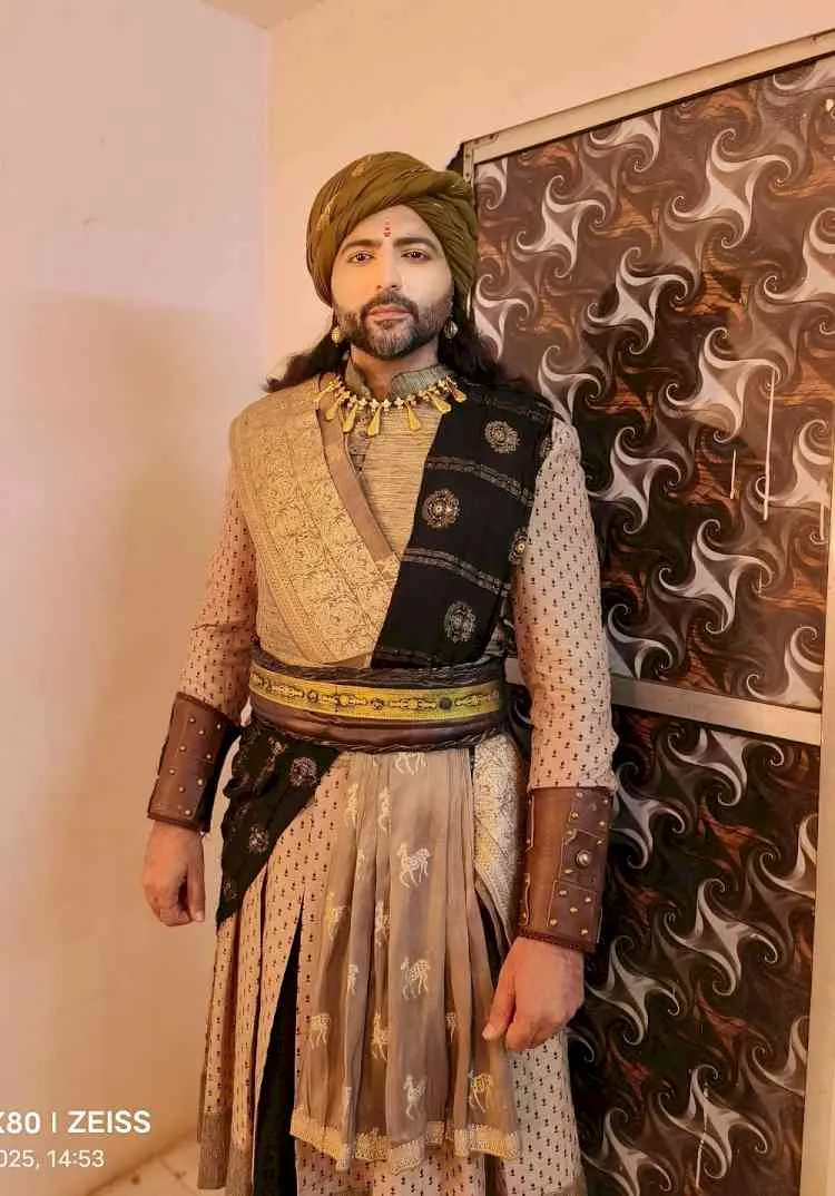 Nikkhil Arya, who essays the role of Kotwal in Tenali Rama, shared,