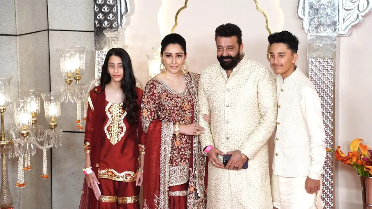 Iqra – Daughter from Sanjay Dutt’s Third Marriage