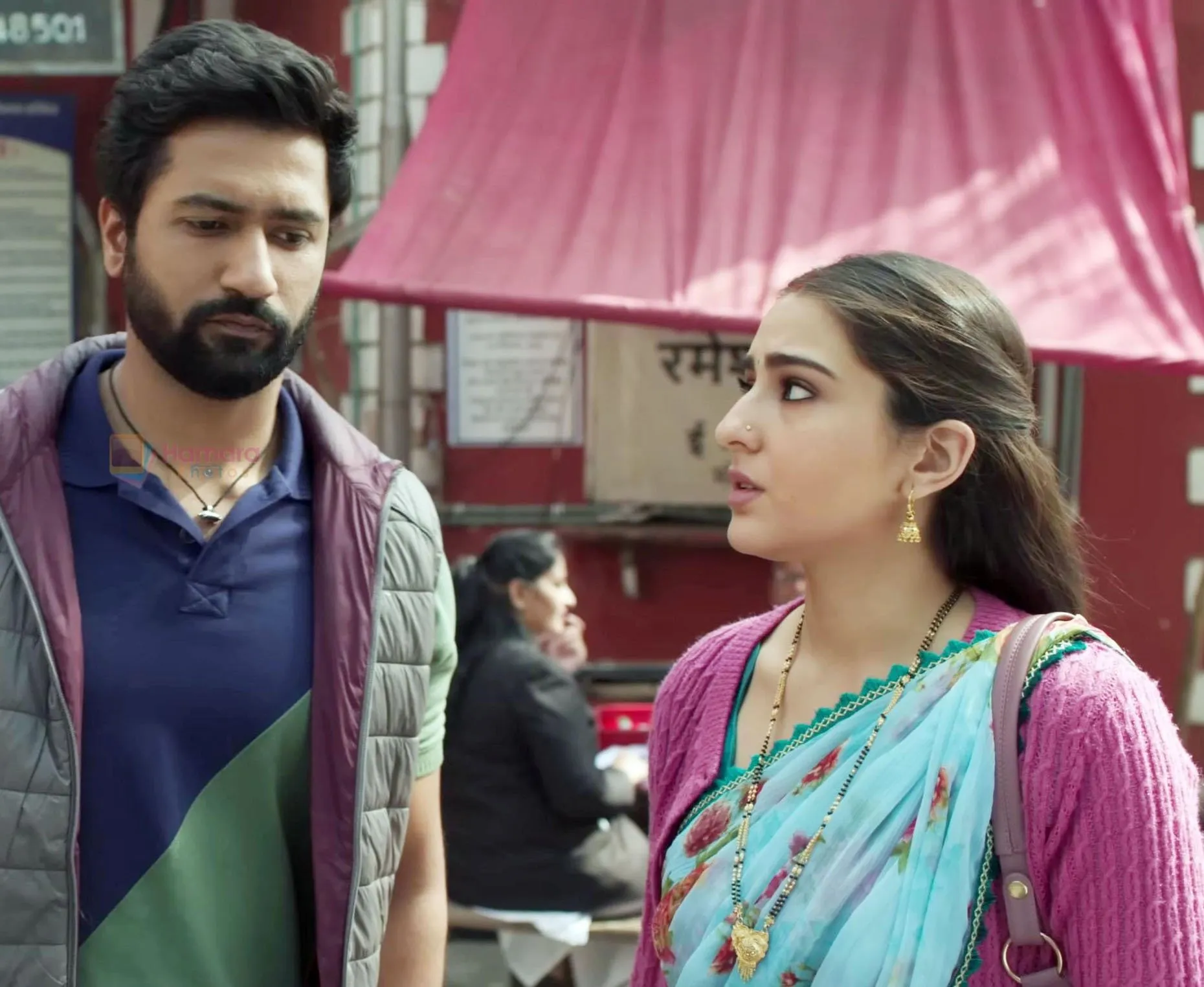 Zara Hatke Zara Bachke - Romcom Movie Stills