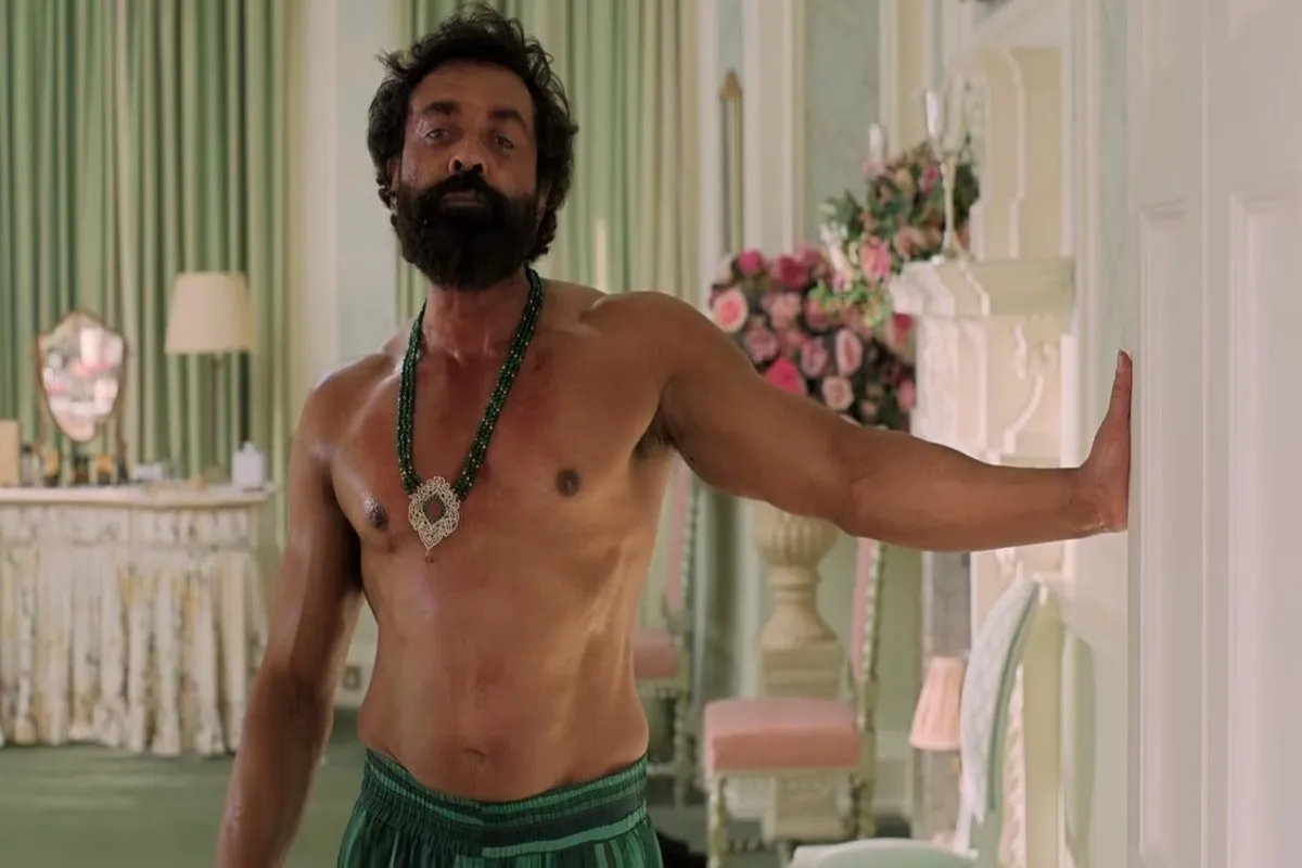 Bobby Deol rocks 'Animal' entry with Iranian chart-topper 'Jamaal Jamaaloo'  - bollyy.com