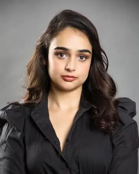 Kaveri Kapur's latest release 'Reminisce' was penned by her at 15 | Latest  Indian Community News