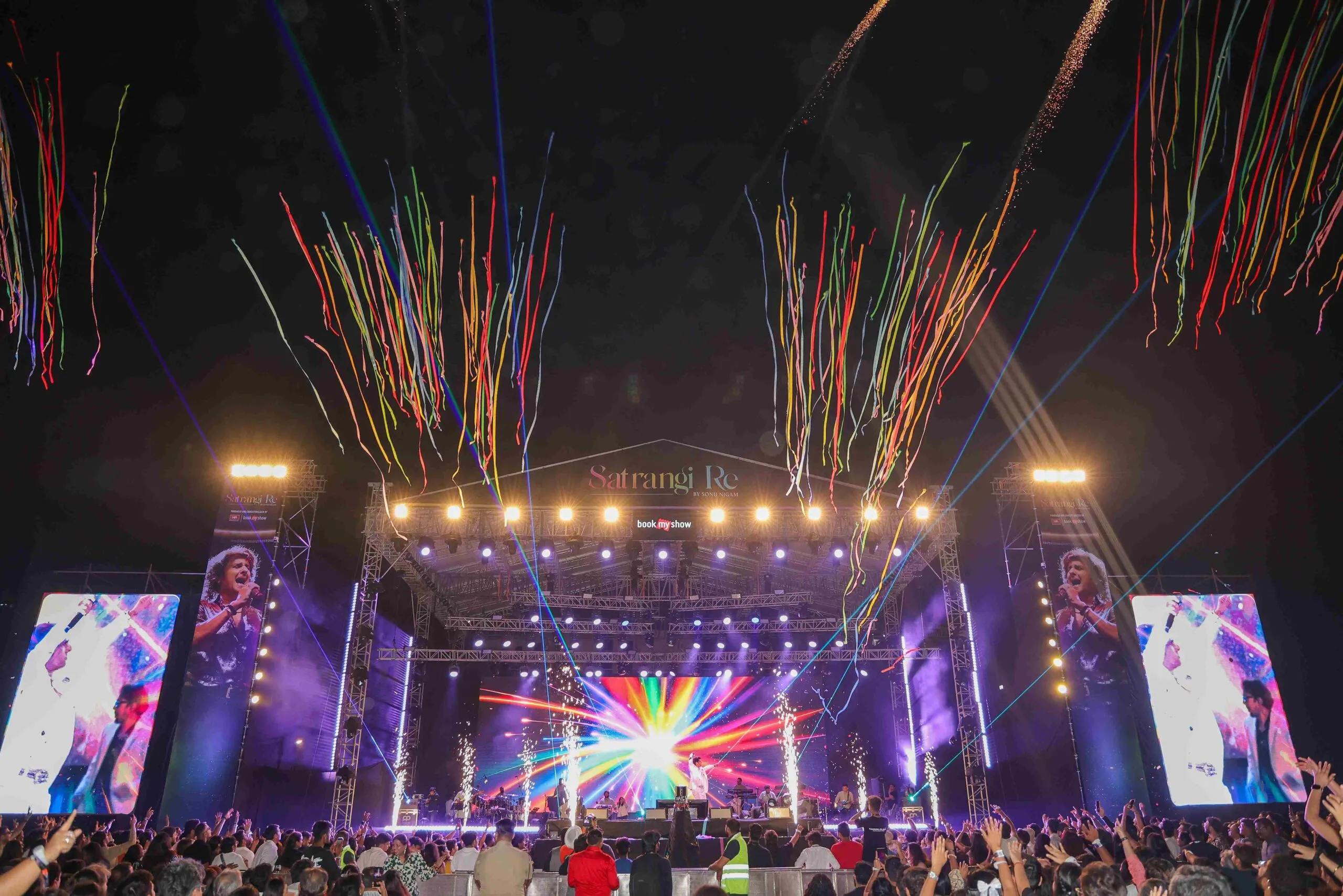 Sonu Nigam Commences His 'Satrangi Re India Tour' with a Grand Opening  Night in Mumbai | EVENTFAQS India