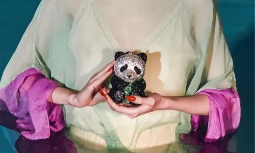 Cuteness in the palm 