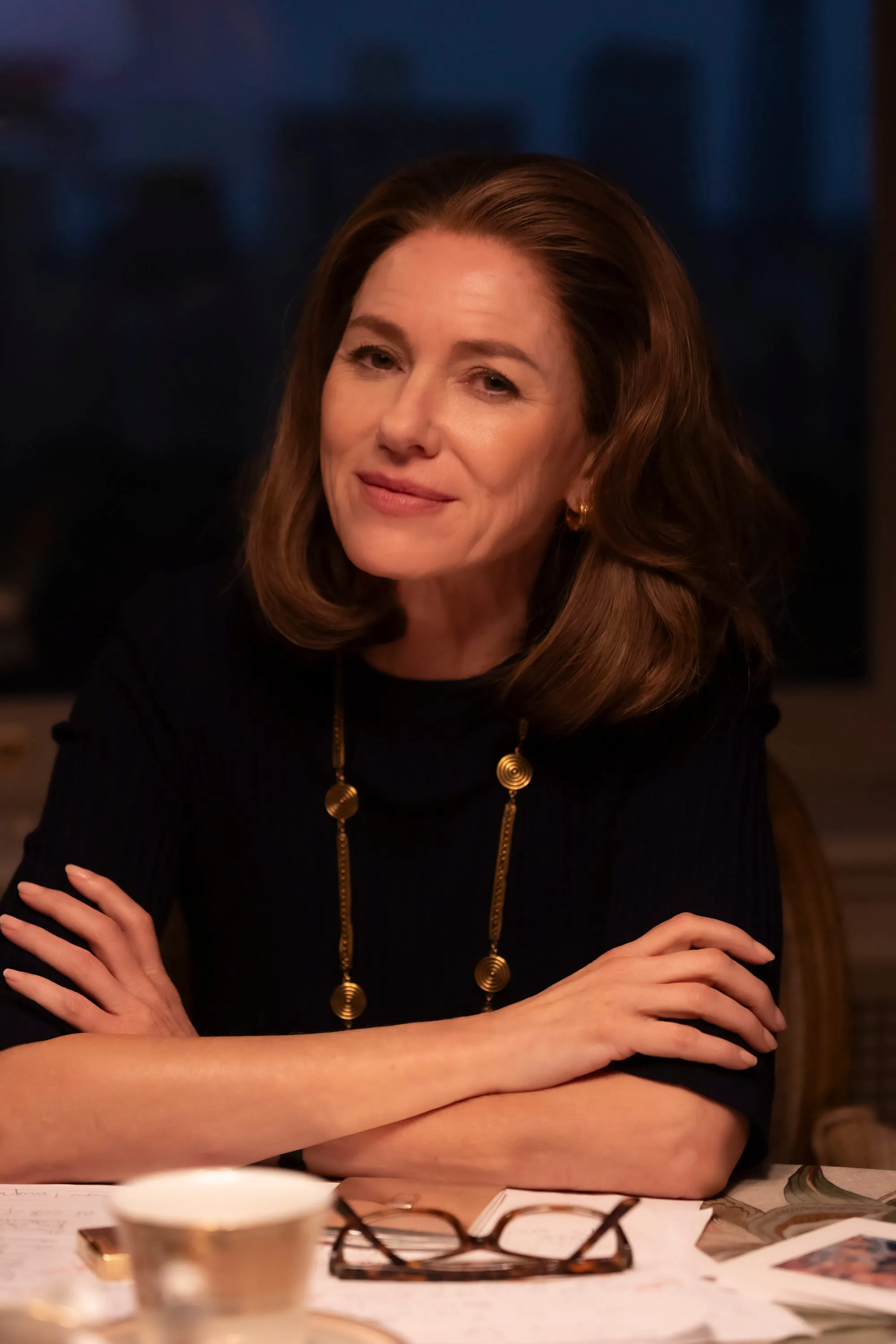 fx's love story john f kennedy jr  carolyn bessette  "the pools party"  season 1, episode 2 airs thurs, february 12  pictured naomi watts as jackie kennedy onassis cr eric liebowitzfx