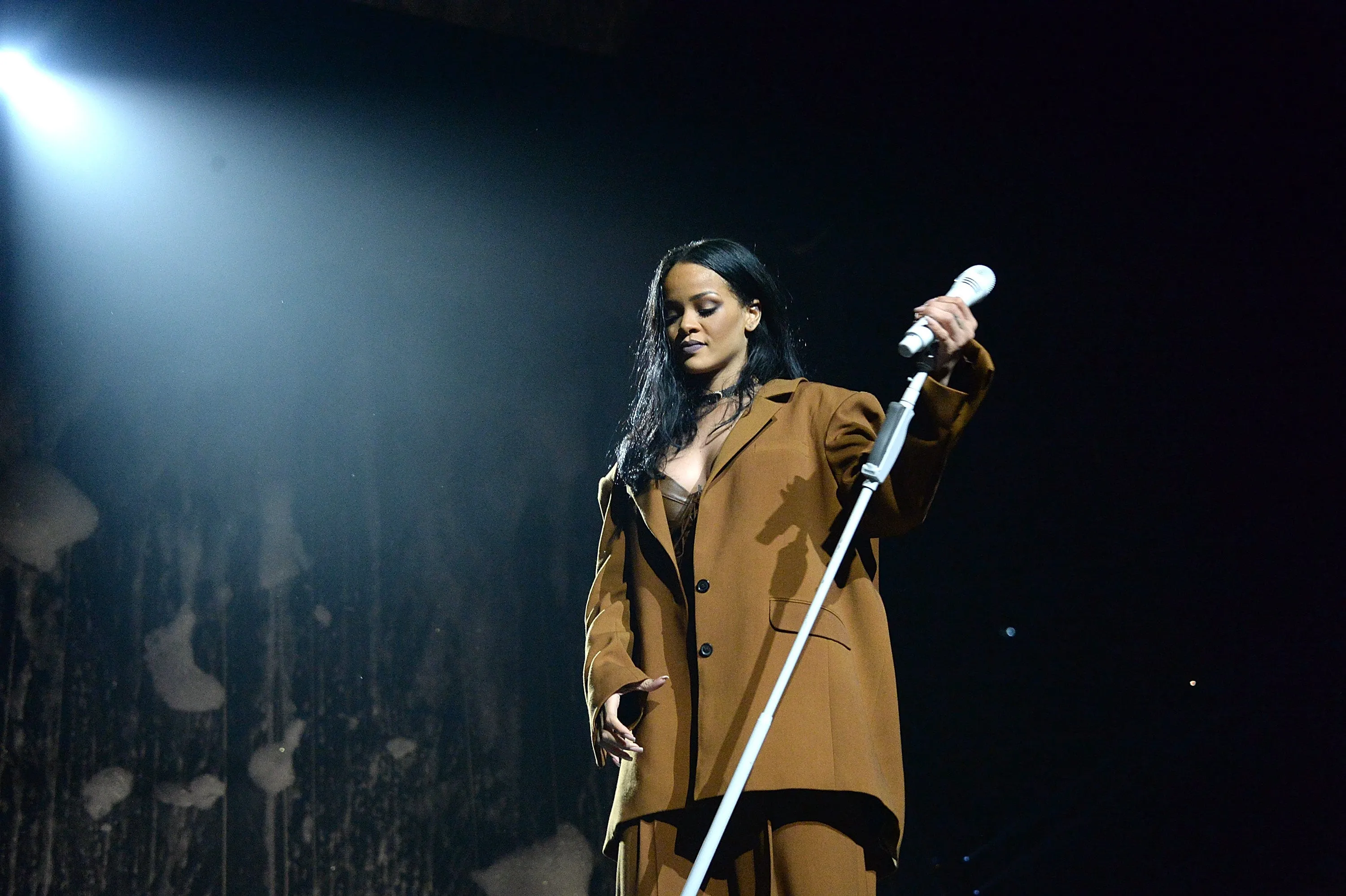 Rihanna "Anti World Tour" - Brooklyn
