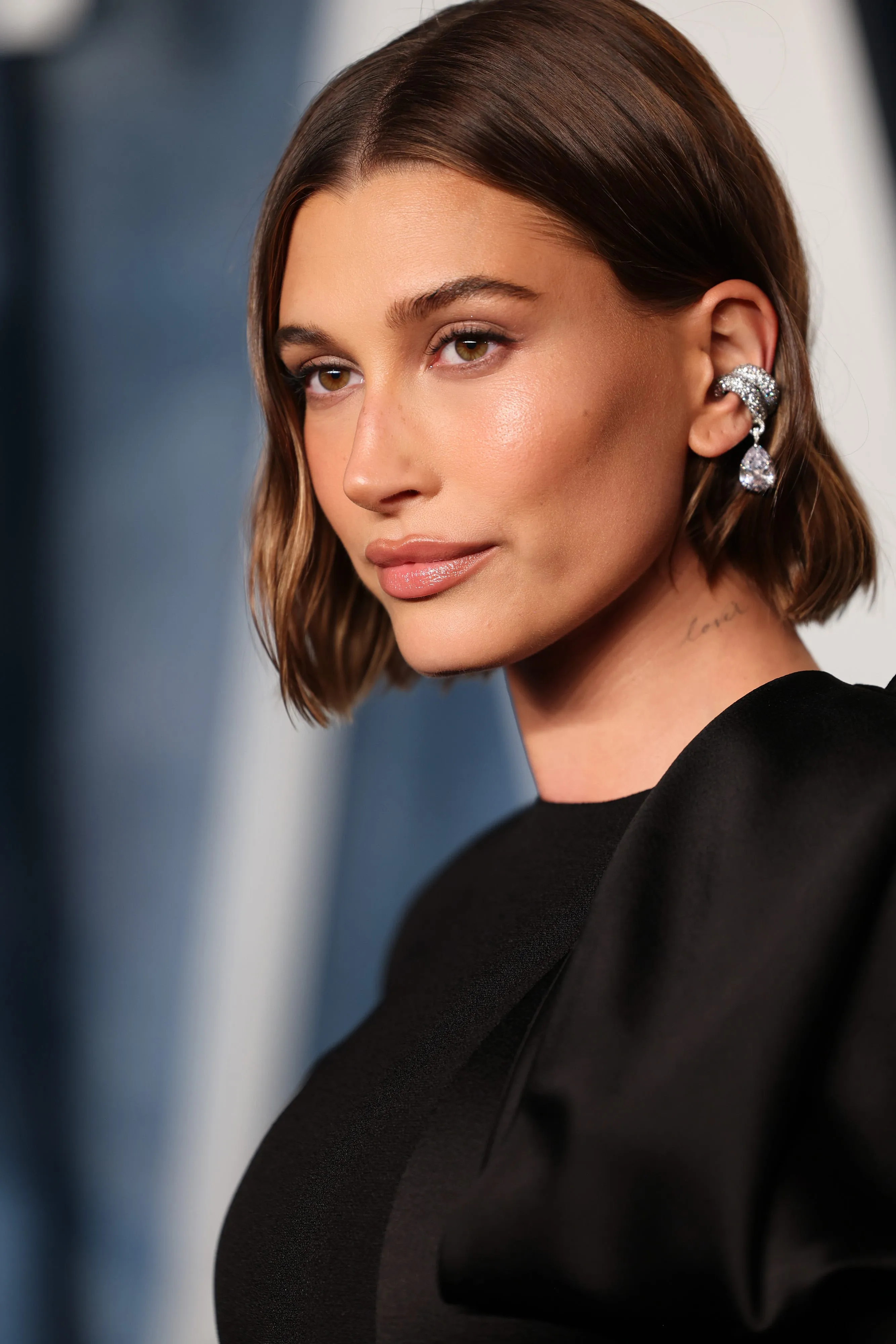 hailey bieber old bob 2023