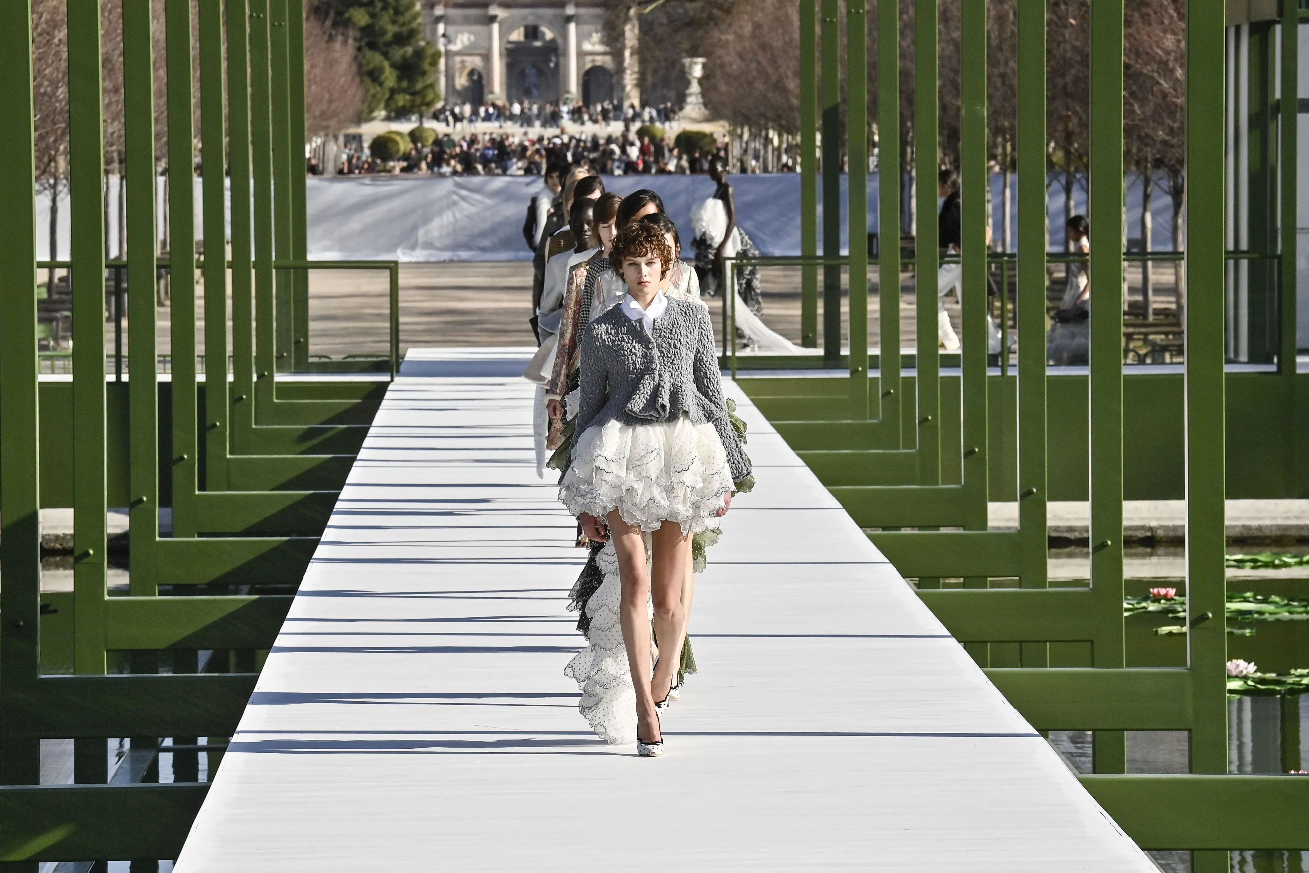 christian dior runway paris fashion week womenswear fall/winter 2026 2027