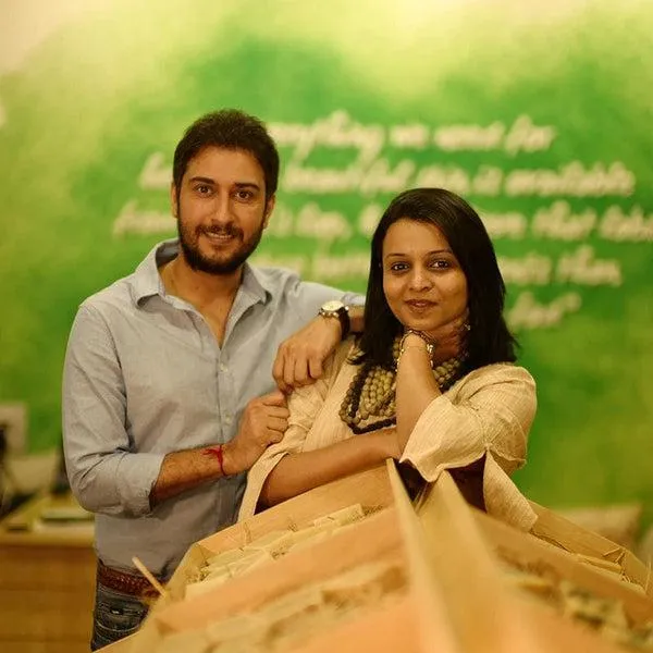 Learn More About Our Story - Juicy Chemistry