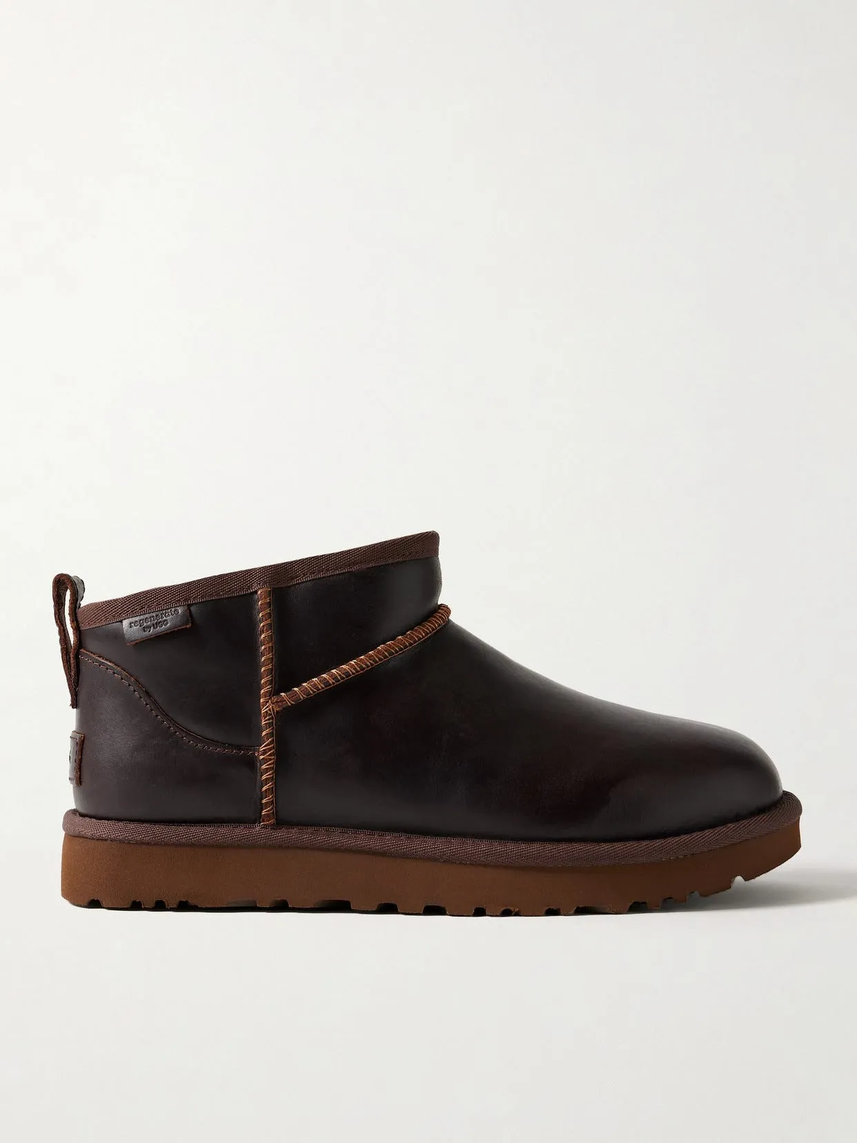UGG - Classic Ultra Mini Leather Ankle Boots - Chocolate