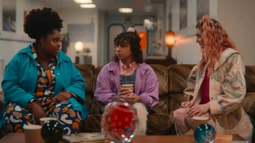 Abbi & Roman: Sex Education season 4 characters explained