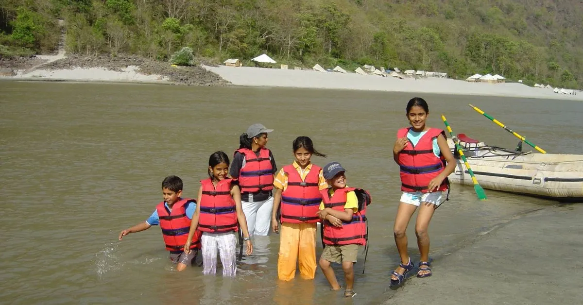 Depi Chaudhry built Aashraya on the Ganga for his daughters in the hope that they would be encouraged to spend time in nature 