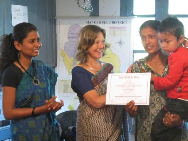 Kaushalya (extreme right) with her kid.