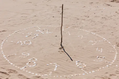sundial-2-136