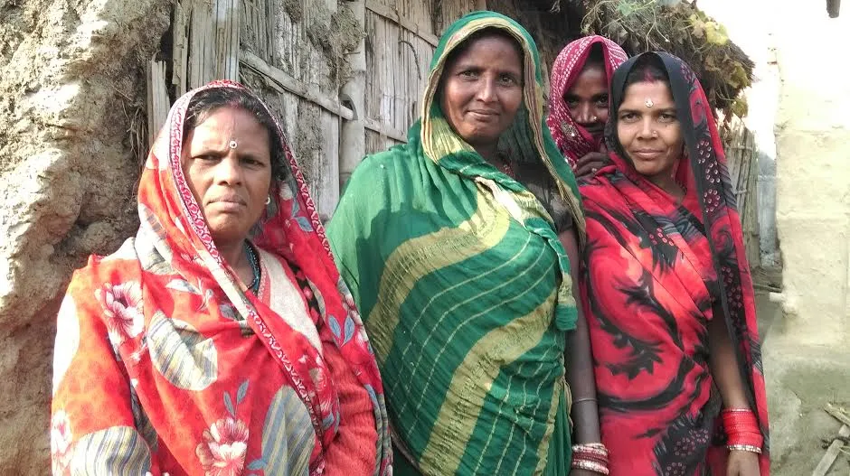 A group of women in Bihar’s Madhubani district, famous the world over for its beautiful folk art, have used their inherent ingenuity and resourcefulness to become successful fishery entrepreneurs. (Credit: Alka Pande\WFS)