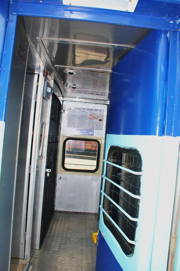rail3