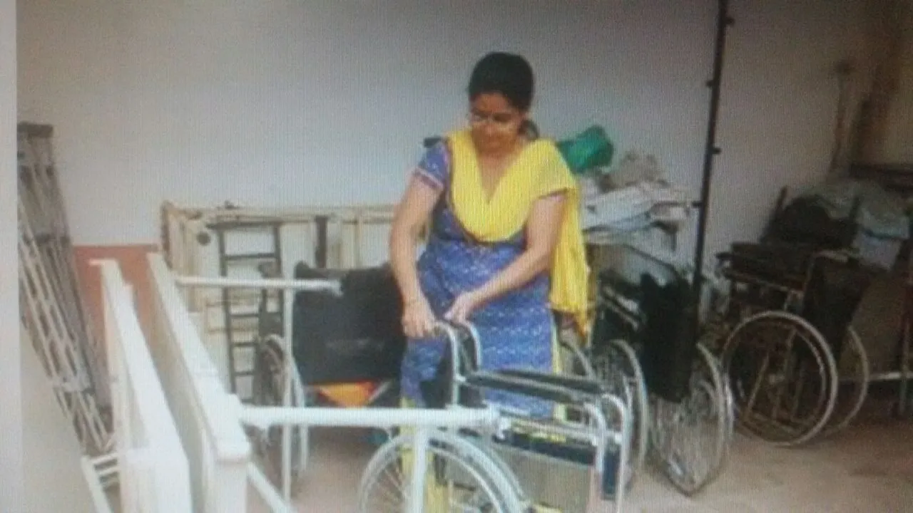 Falguni does not take deposit from those who cannot afford it.