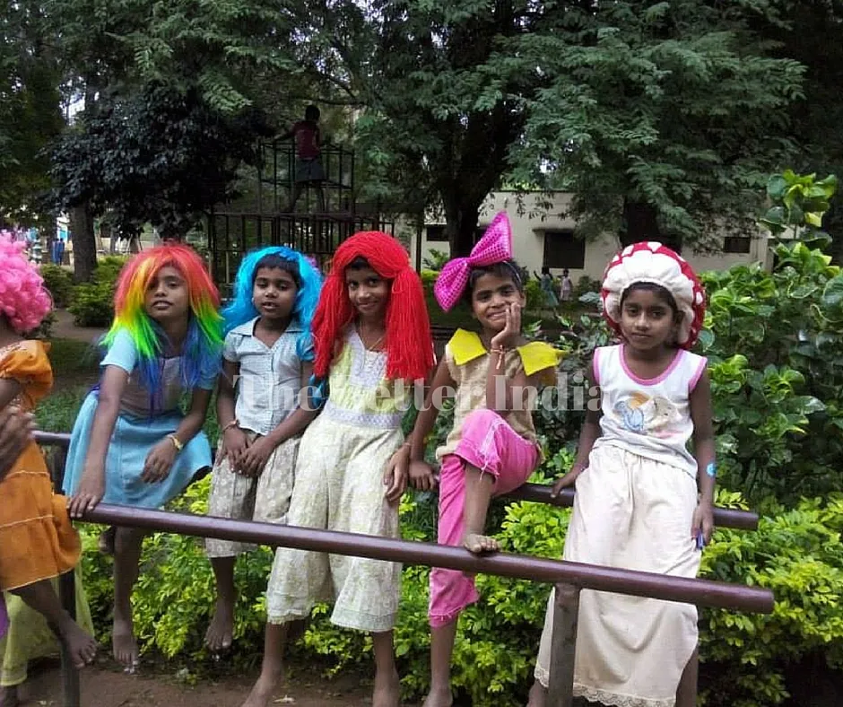 Humanitarian Clowns works across 20 locations in Chennai.