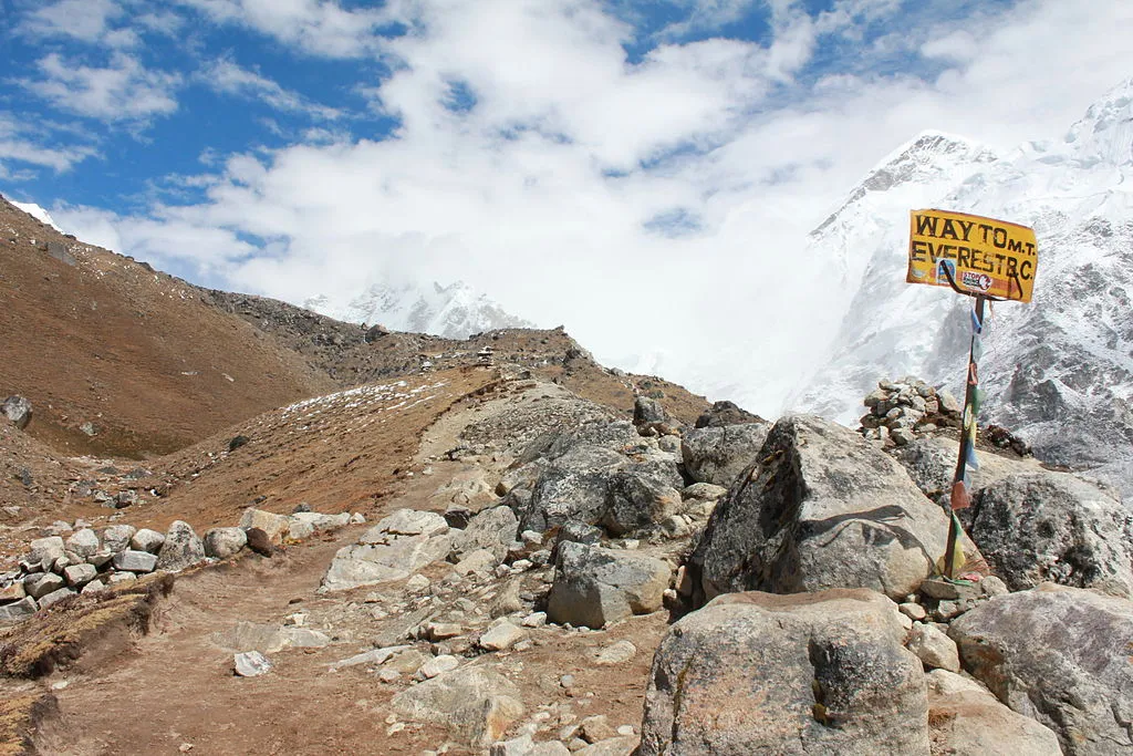everest bc