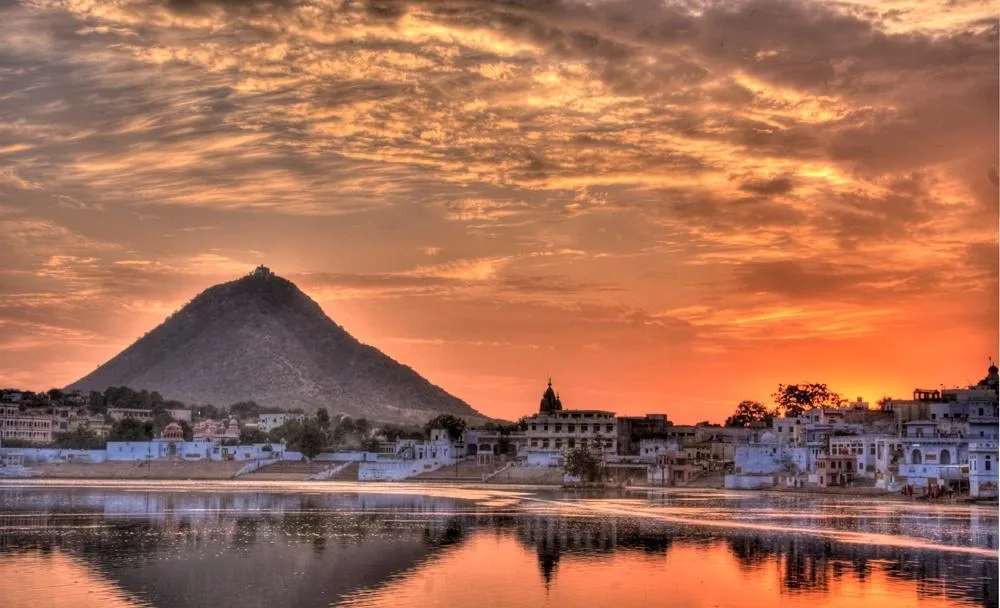 pushkar-lake-at-pushkar-rajasthan-india