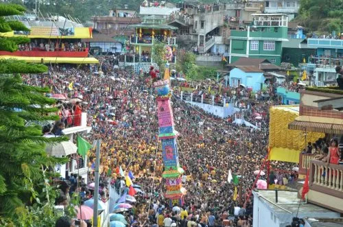 The Rots or Rong are jointly made by the community and the tower like structure carries messages for the youth of good wishes and self improvement against modern day vices.