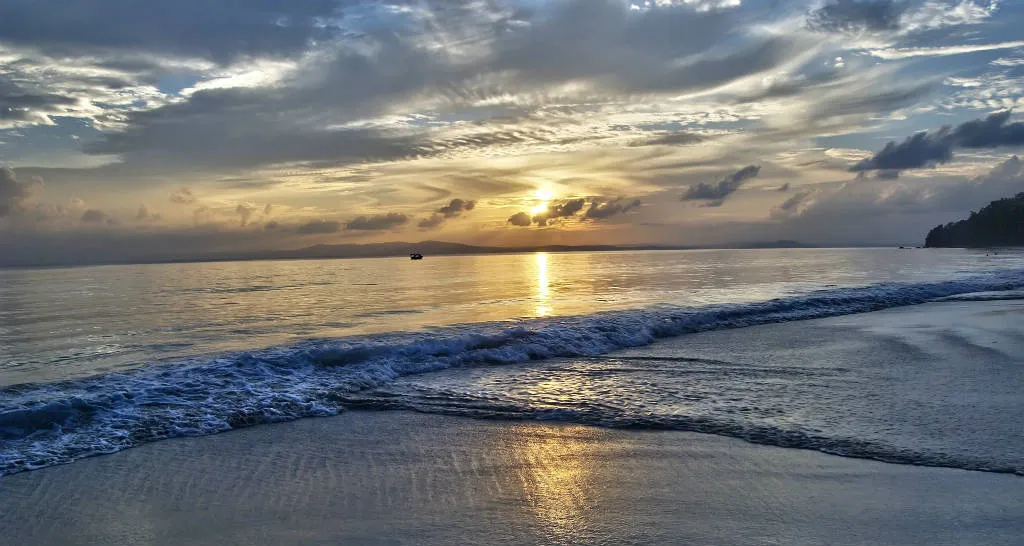 RadhaNagar-Beach-Andaman