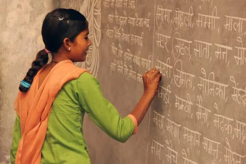 Udaan Hardoi - Learning Hindi Alphabets1