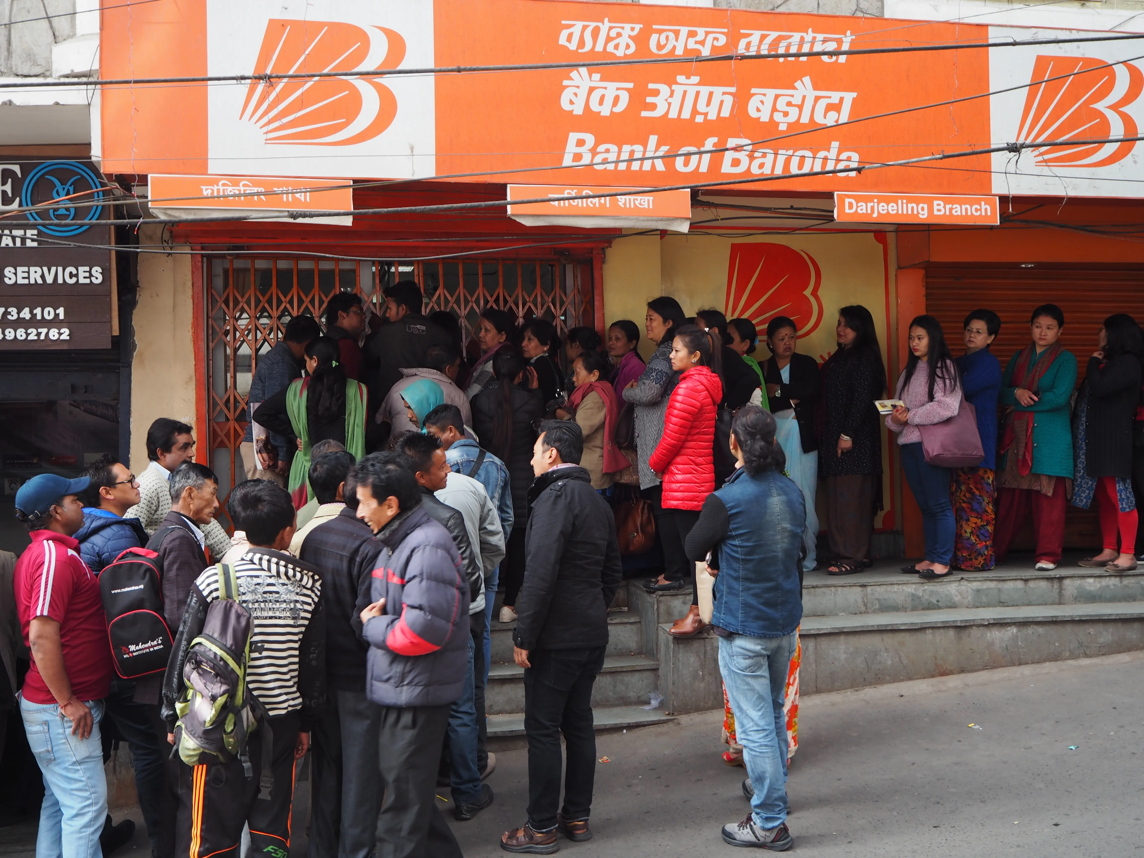 Allow Window for People With Genuine Reasons to Deposit Old Notes Post Demonetisation: SC
