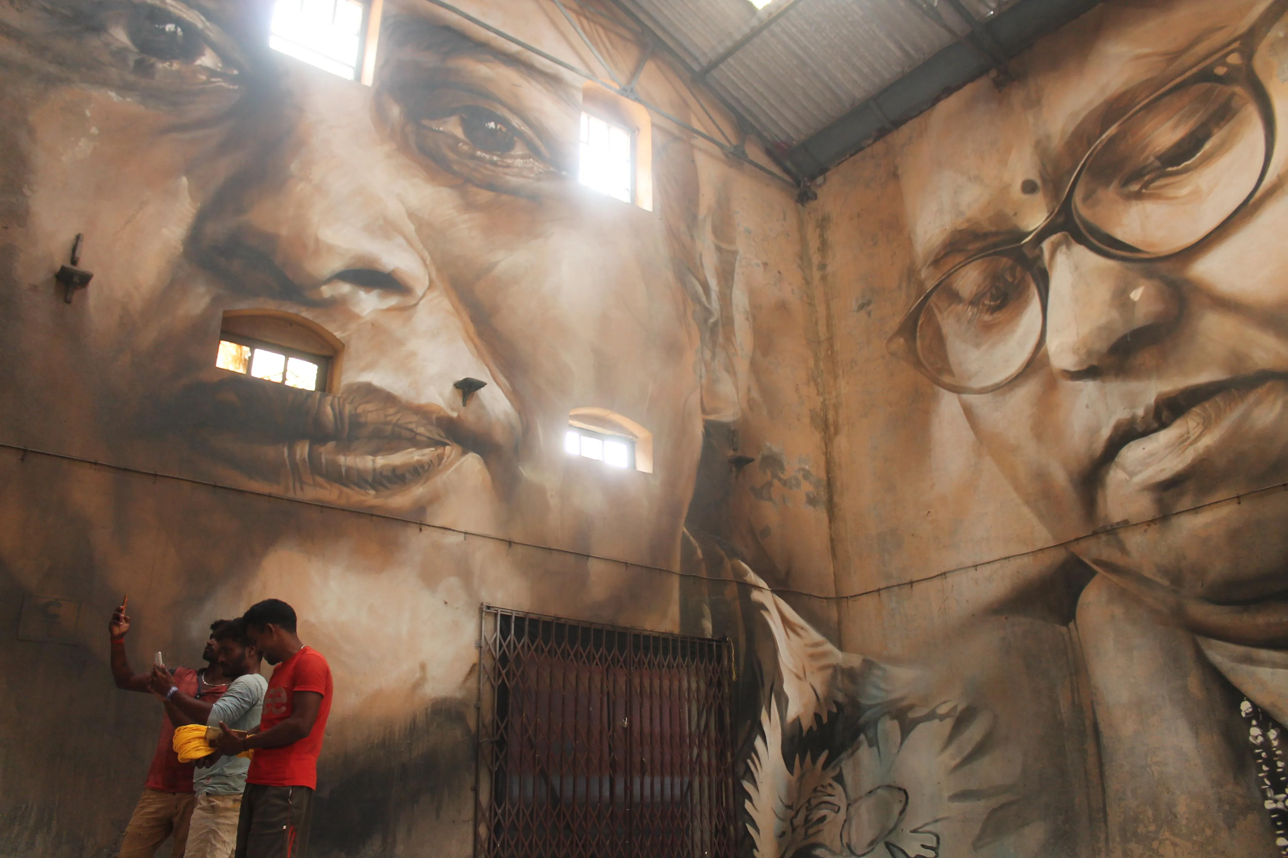 Sassoon Docks Art Project - Feature