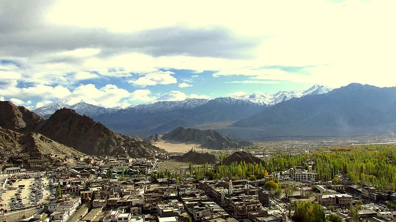 View of Leh town. The exponential rise in the number of hotels and guest houses does not augur well for the future. (Source: Wikimedia Commons)