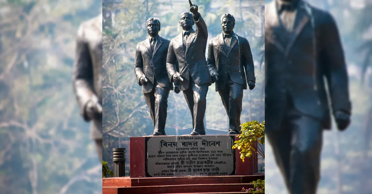 Dinesh, Badal and Benoy, have been immortalised thanks to their daring raid on the Writer's Building in Kolkata. Image Credit: Sujay25