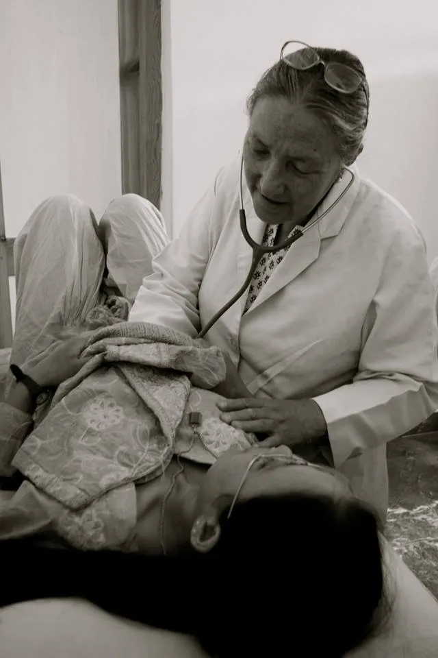 Dr Tsering Landol treating one of hundreds of patients at a clinic for the Ladakh Heart Foundation. (Source: Facebook/T Chosgyal Lharjey)