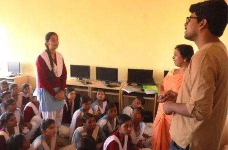 Taking innovation to classrooms across India image