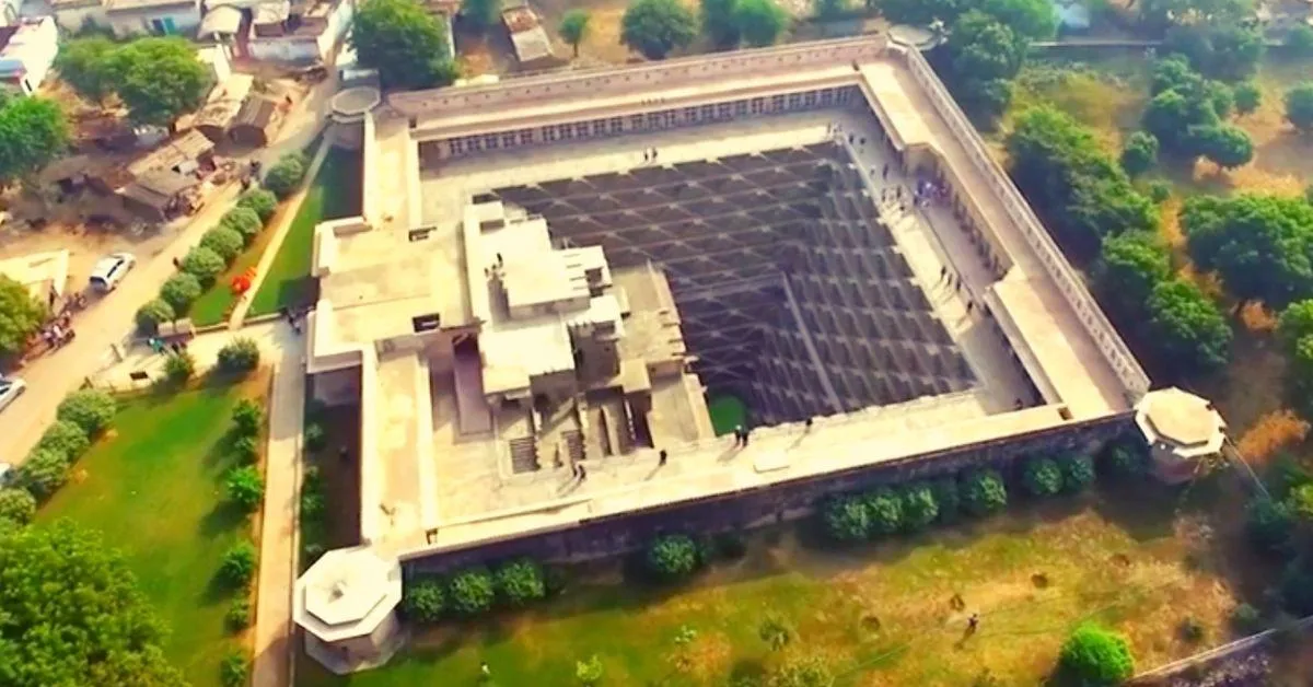 chand baori