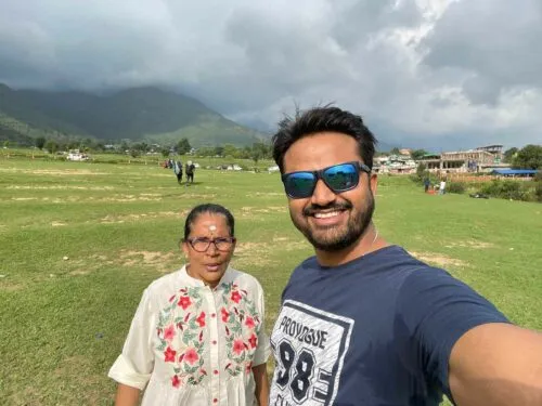 Subha Surianarayanan and her son Venkatesh, the travelling mother-son duo