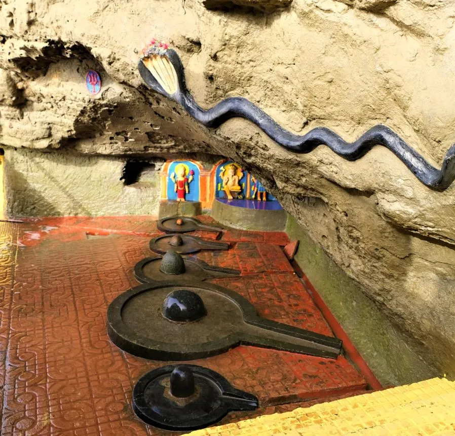 Gangeshwar temple, Diu