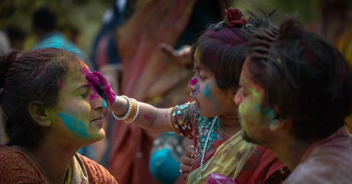 Holi celebrations at Santiniketan