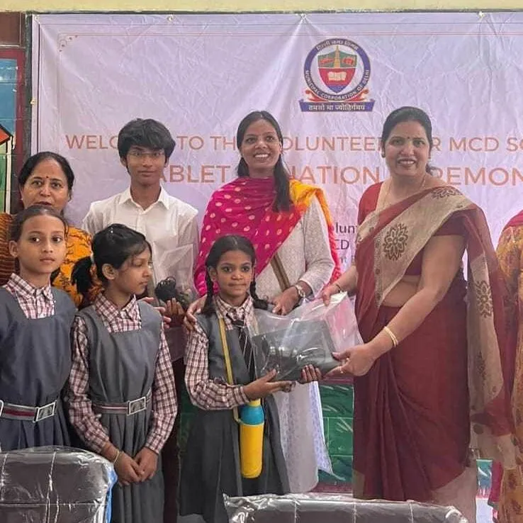 Primary students from MCD schools across Delhi benefit through this program, learning a host of new concepts and getting help with their curriculum