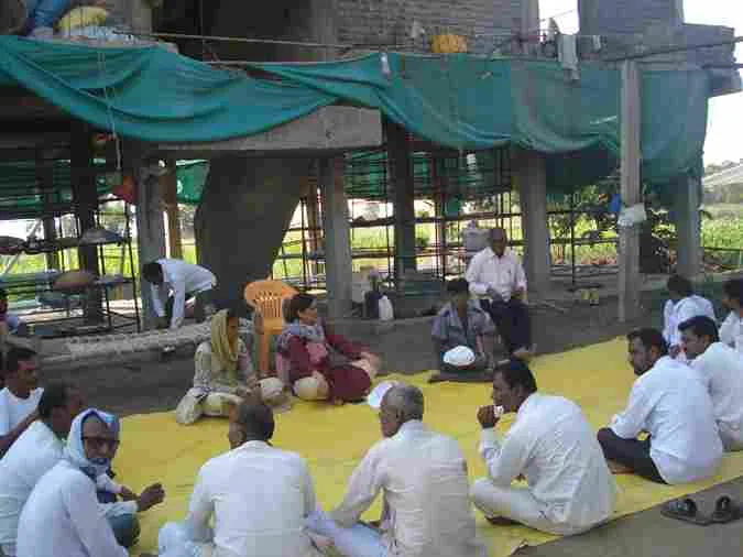 The locals in Jalna contributed their bit by providing the diesel.